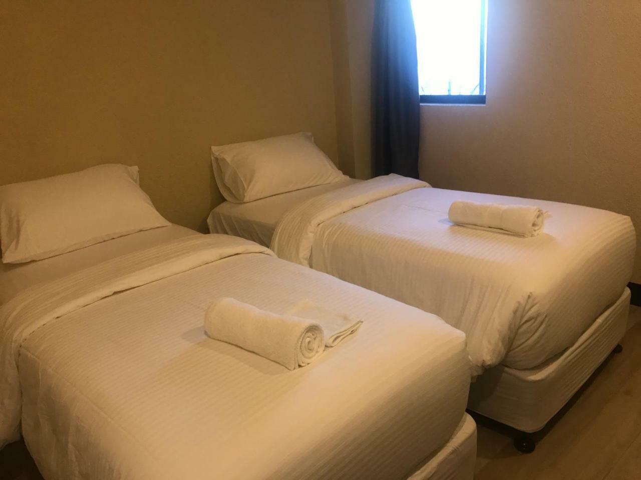 Babylon Oslob Coast Guesthouse Luaran gambar